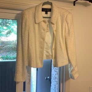 Ellen Tracy White blazer with shoulder pads